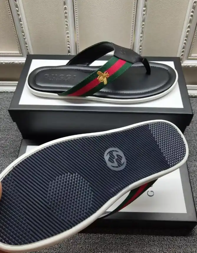 hype Gucci Slippers