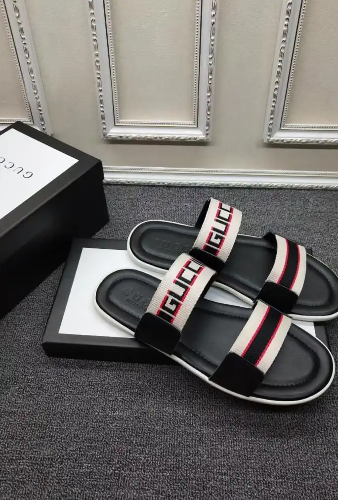 hype Gucci Slippers