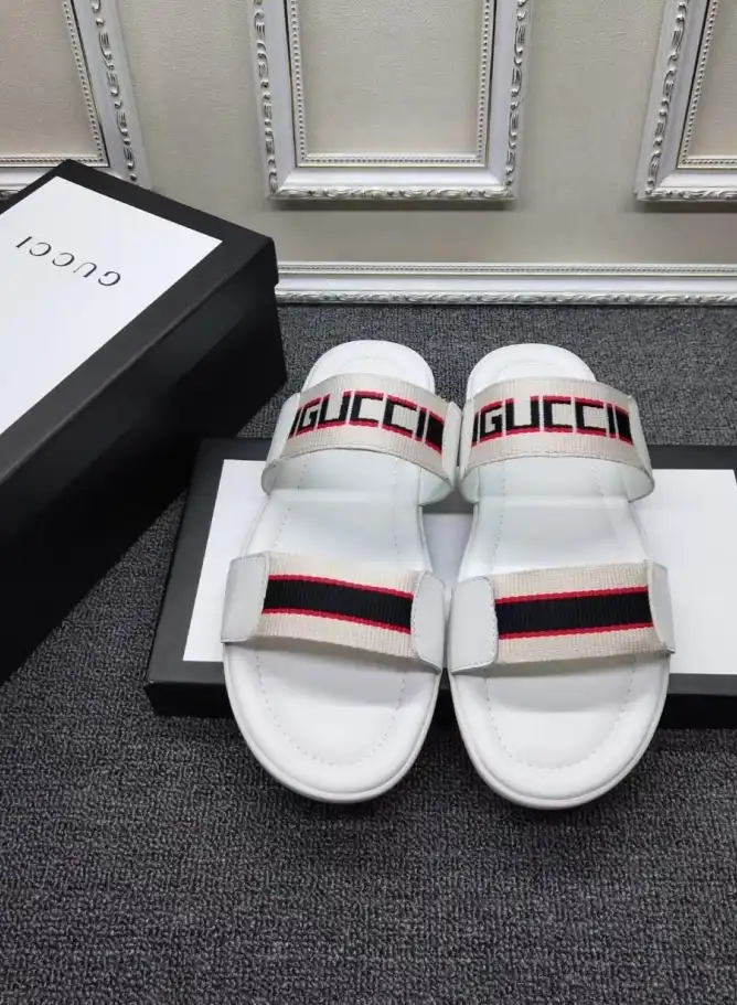 hype Gucci Slippers