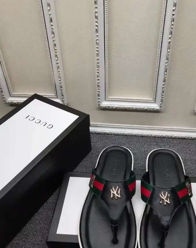 hype Gucci Slippers