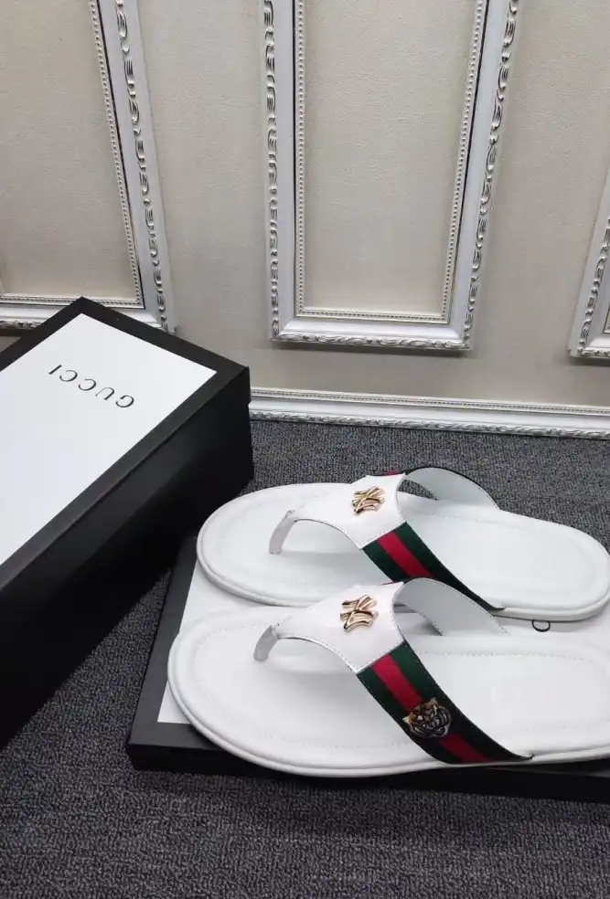 hype Gucci Slippers