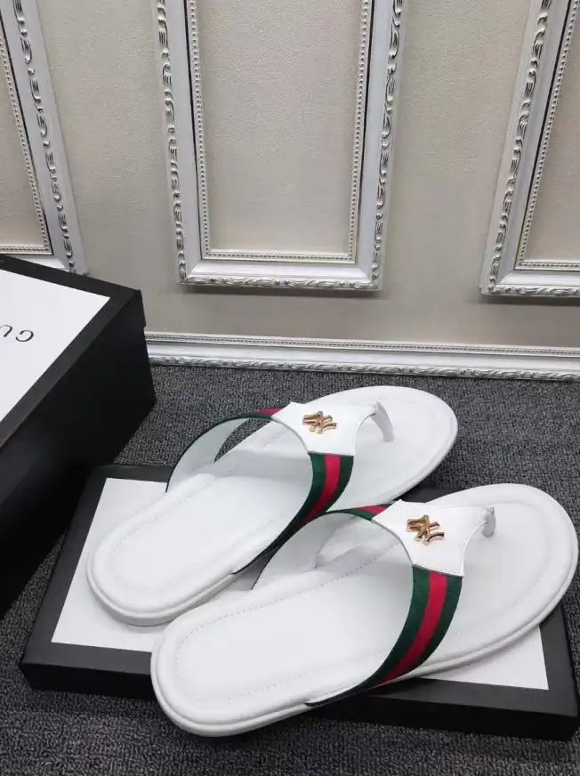 hype Gucci Slippers