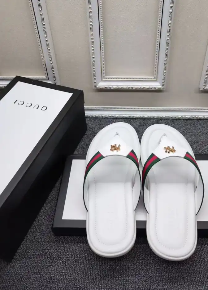 hype Gucci Slippers