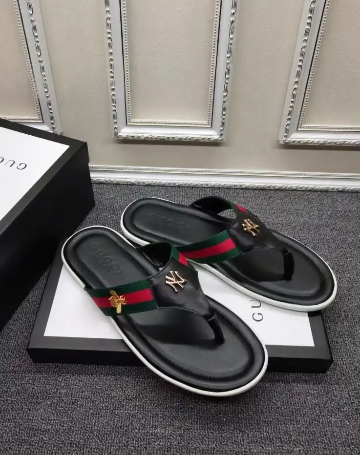 hype Gucci Slippers