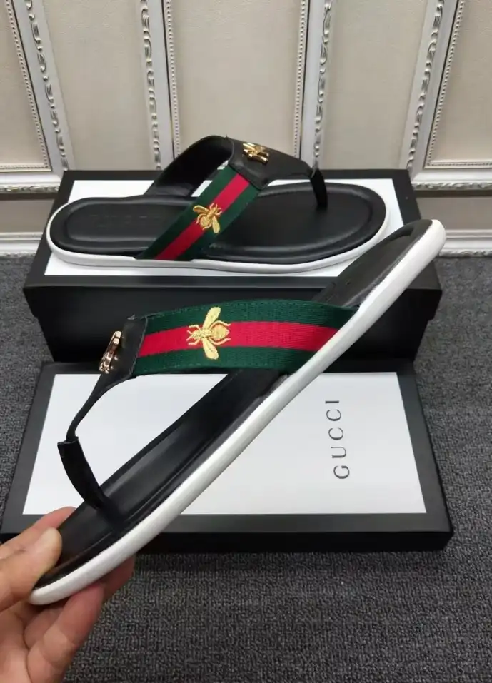 hype Gucci Slippers