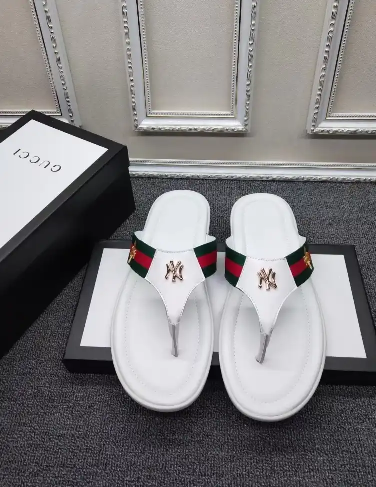 hype Gucci Slippers