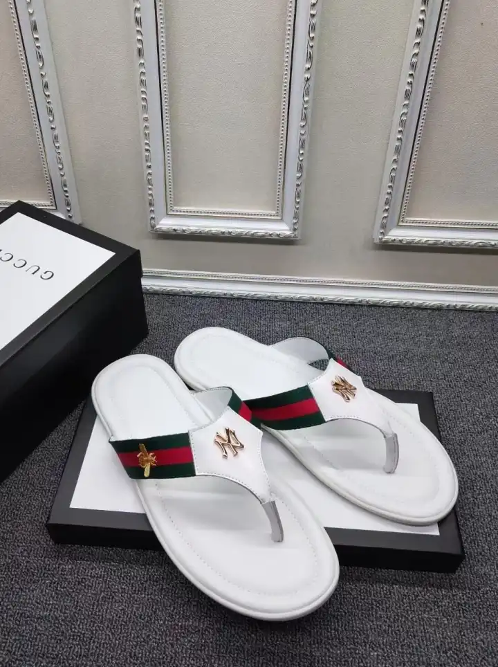 hype Gucci Slippers