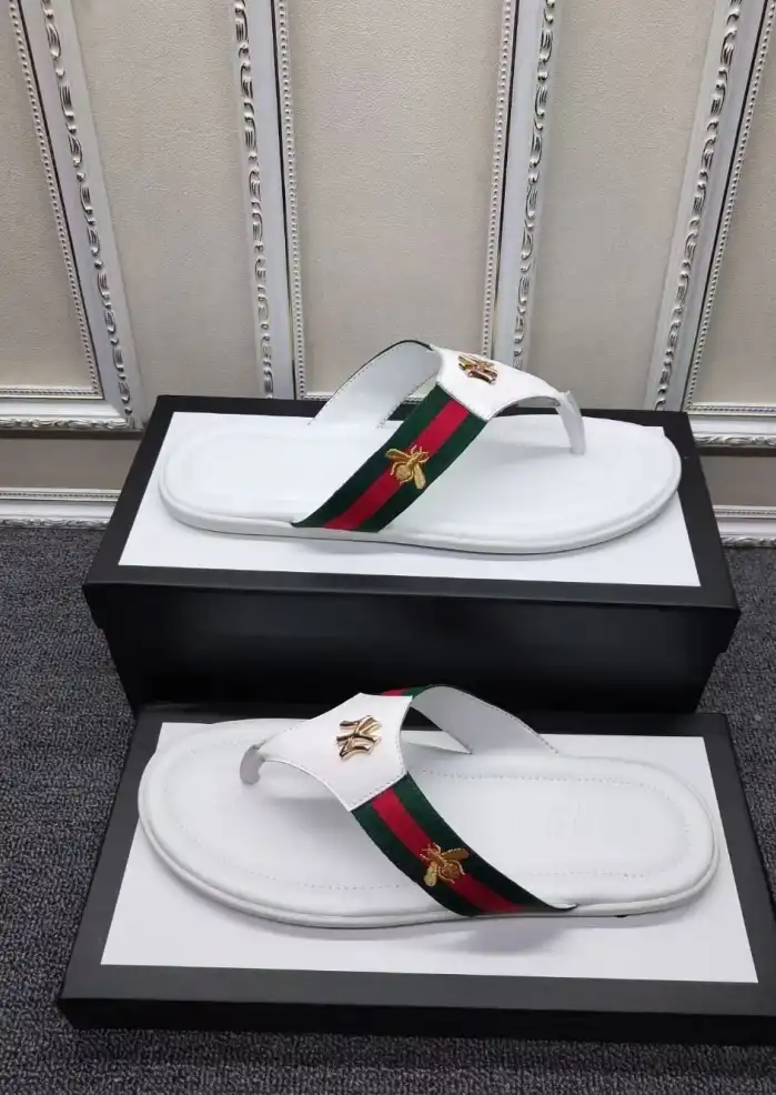 hype Gucci Slippers