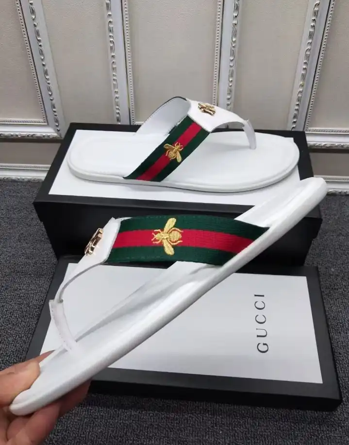 hype Gucci Slippers