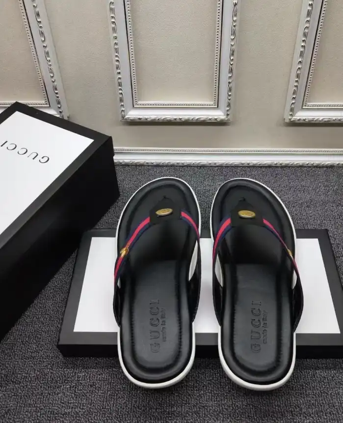 hype Gucci Slippers