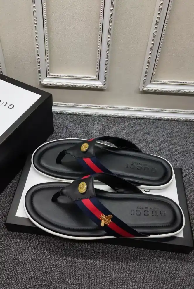 hype Gucci Slippers