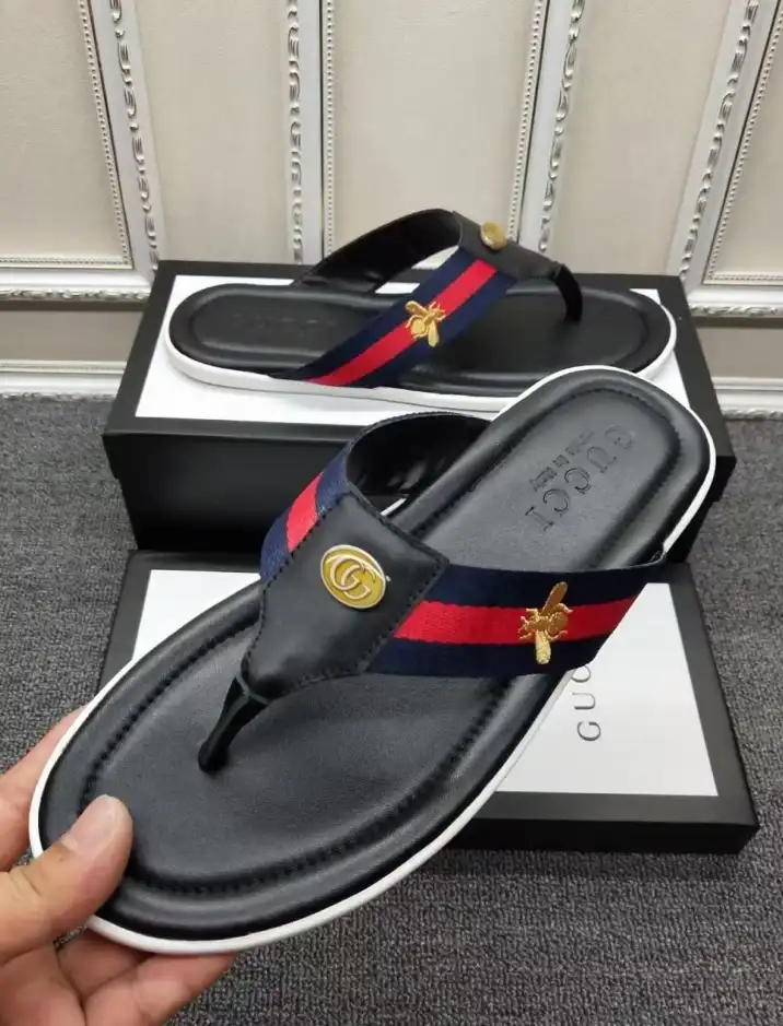 hype Gucci Slippers