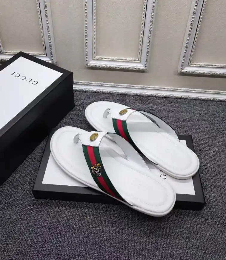 hype Gucci Slippers