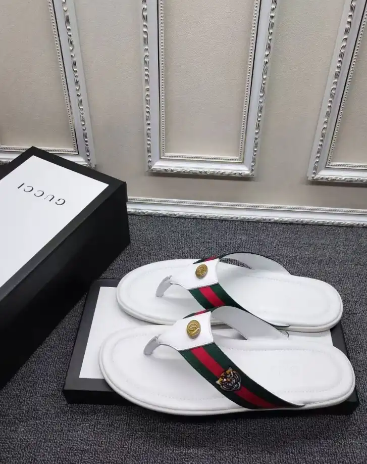 hype Gucci Slippers