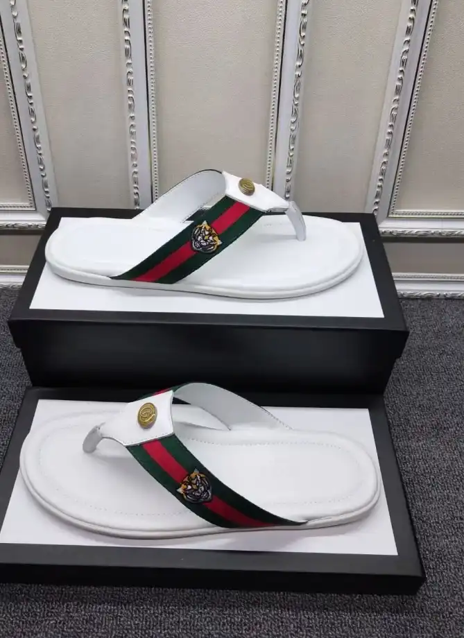 hype Gucci Slippers