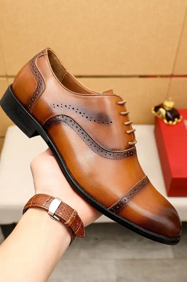 hype Ferragamo Leather Shoes