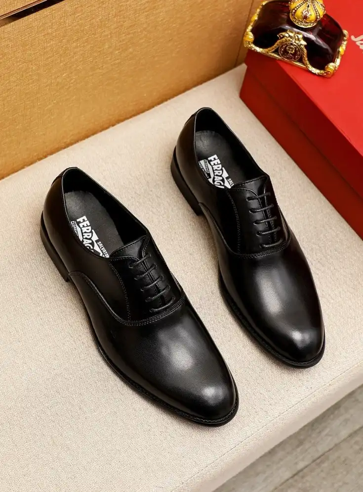 hype Ferragamo Leather Shoes