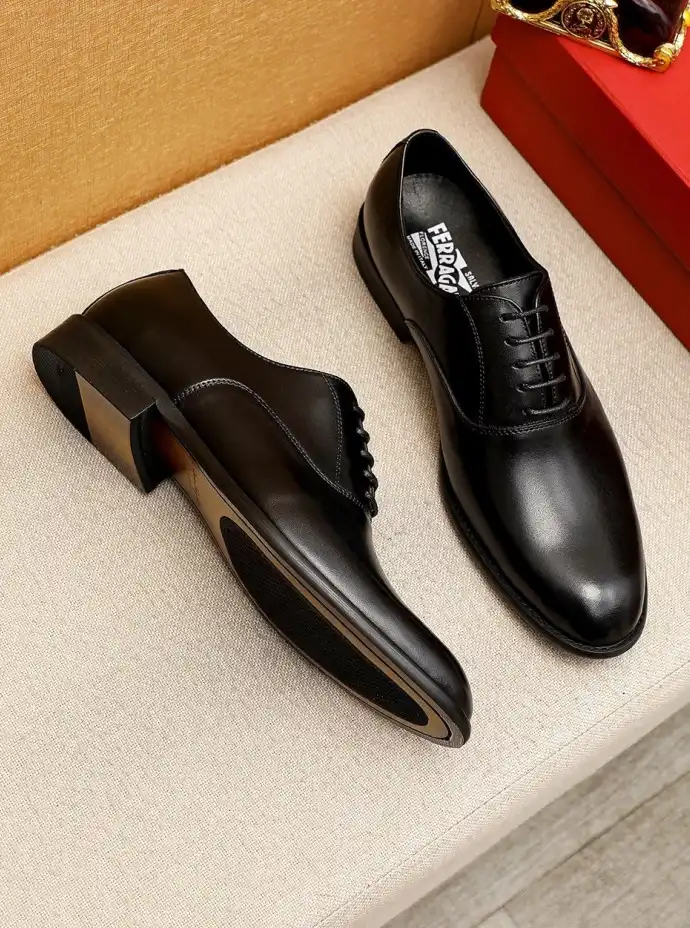 hype Ferragamo Leather Shoes