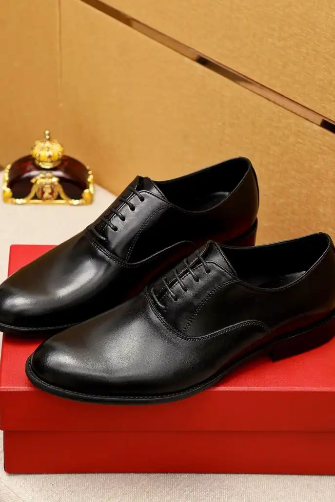 hype Ferragamo Leather Shoes