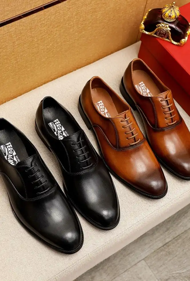 hype Ferragamo Leather Shoes