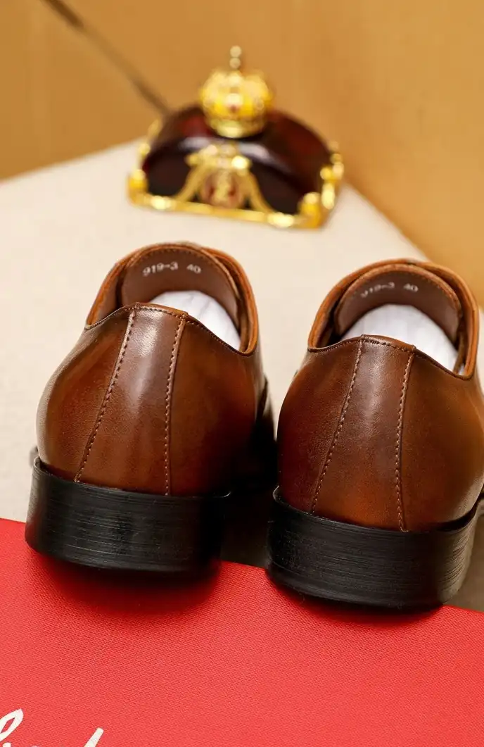 hype Ferragamo Leather Shoes