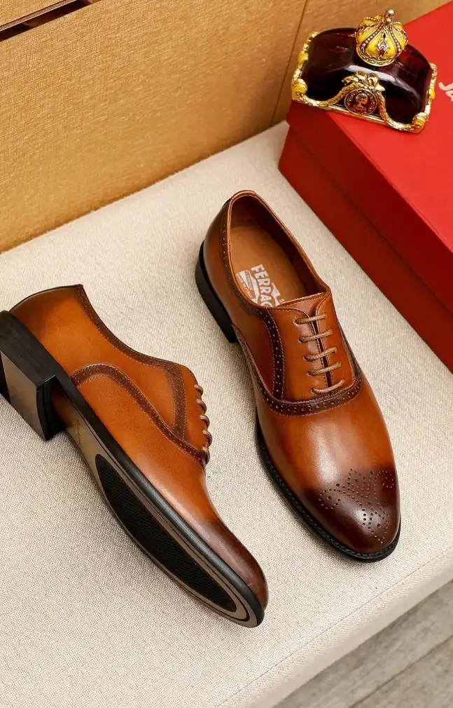 hype Ferragamo Leather Shoes