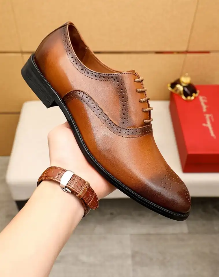 hype Ferragamo Leather Shoes