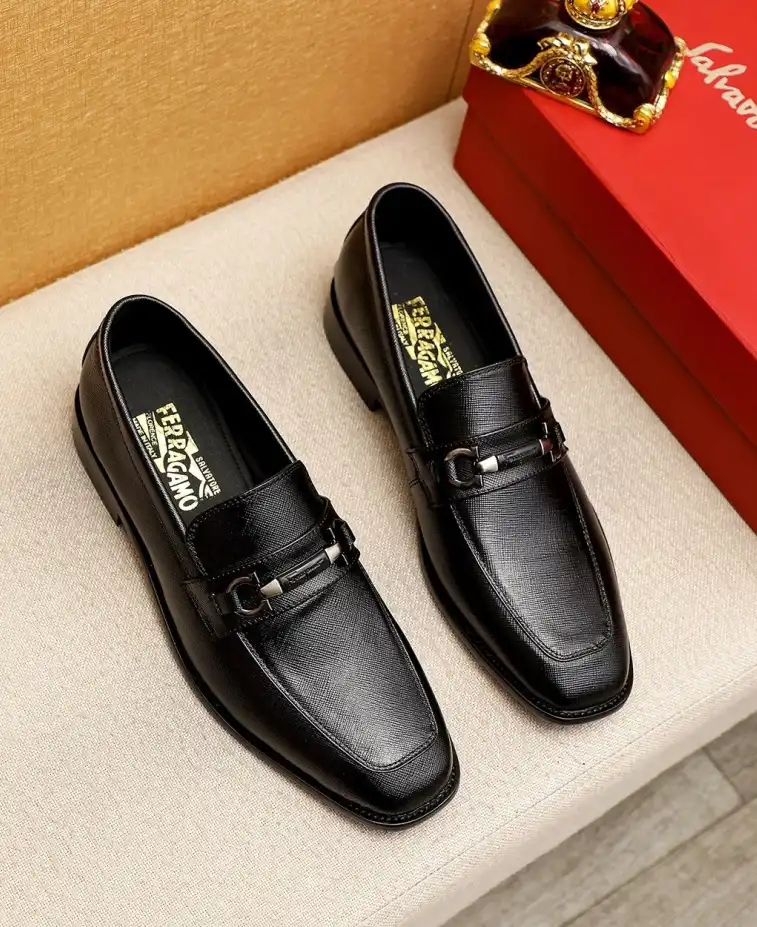 hype Ferragamo Leather Shoes