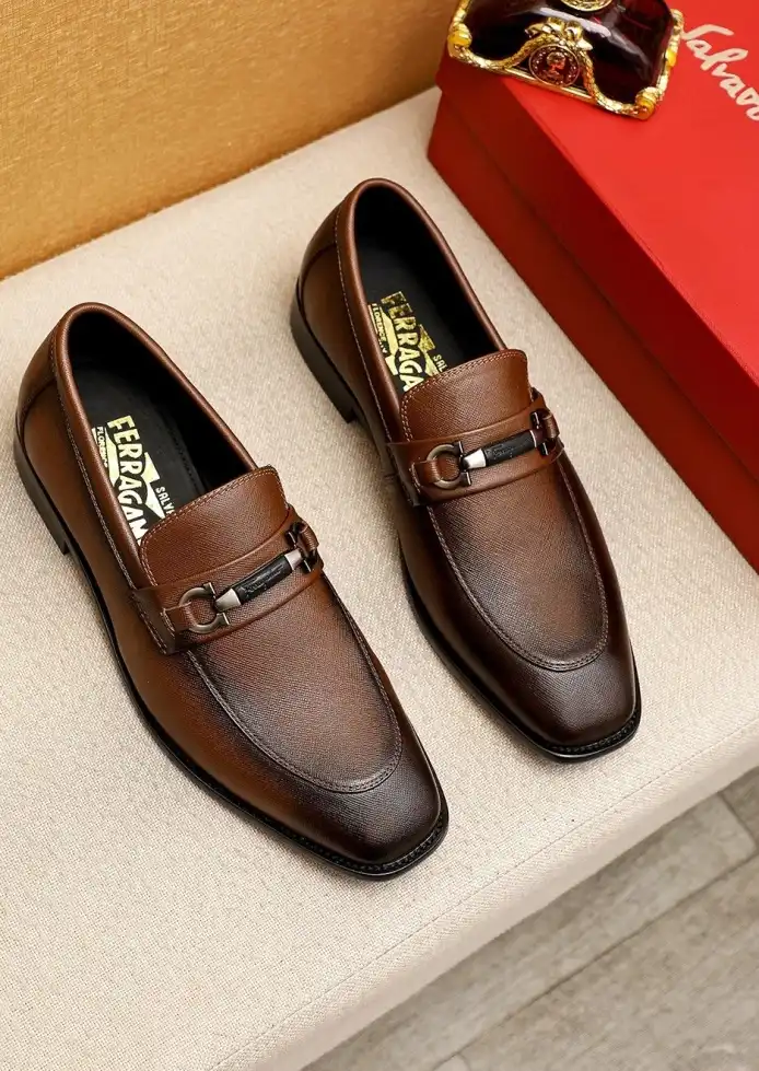 hype Ferragamo Leather Shoes