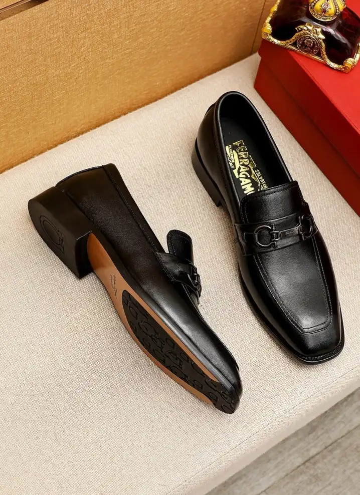 hype Ferragamo Leather Shoes