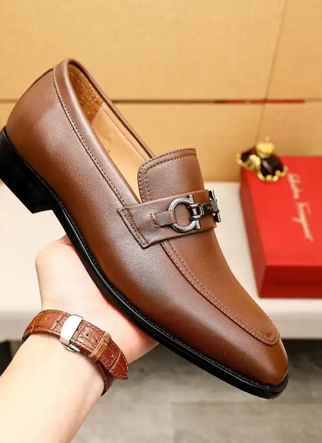 hype Ferragamo Leather Shoes