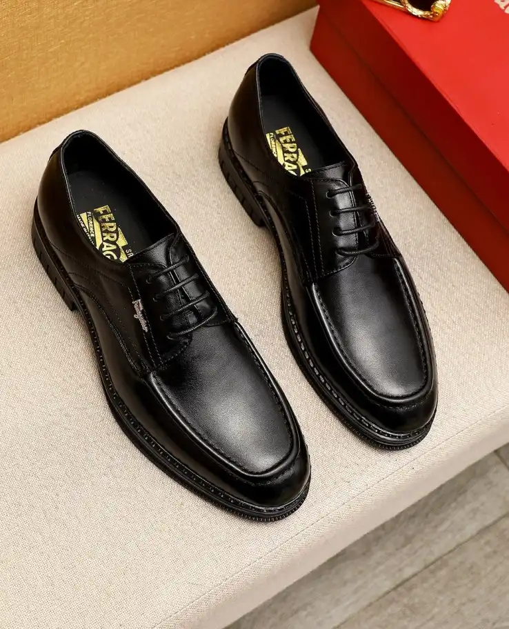 hype Ferragamo Leather Shoes