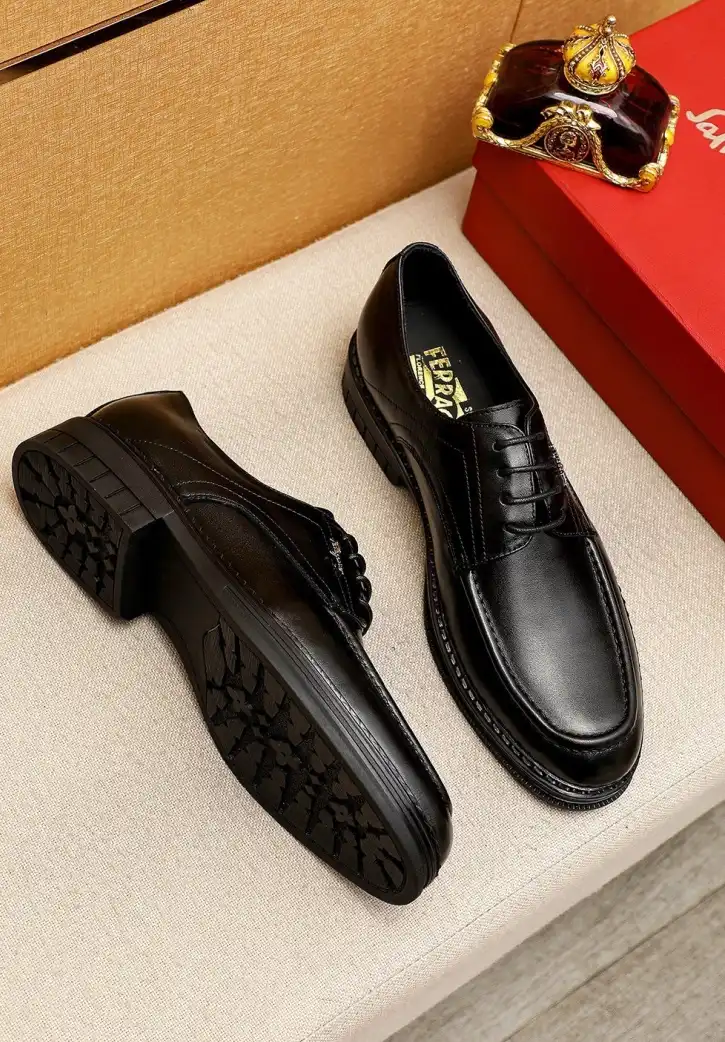 hype Ferragamo Leather Shoes