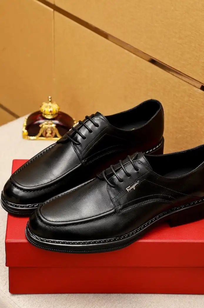 hype Ferragamo Leather Shoes