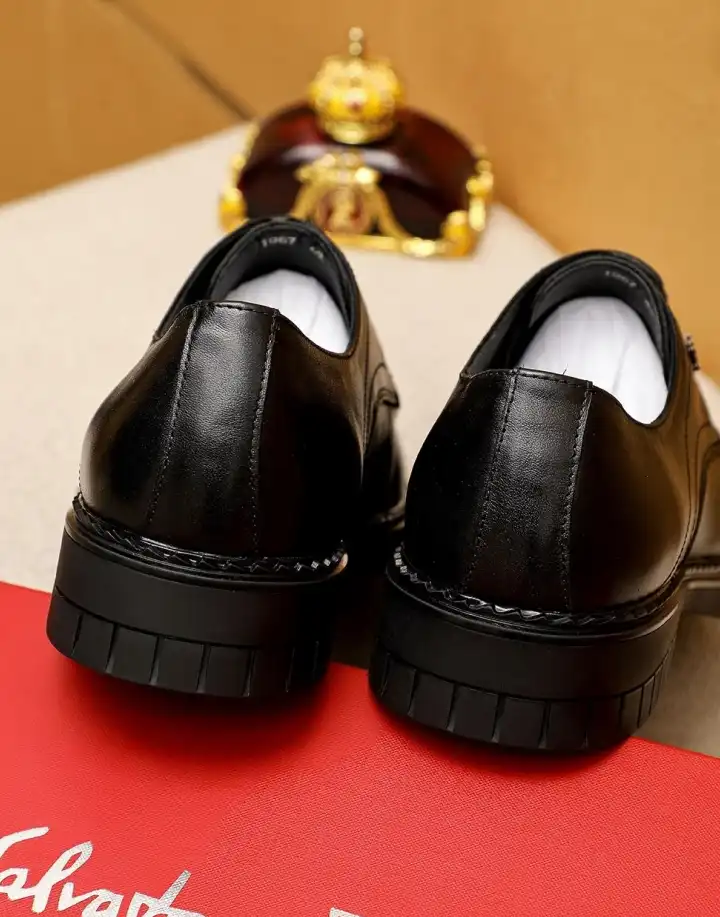 hype Ferragamo Leather Shoes