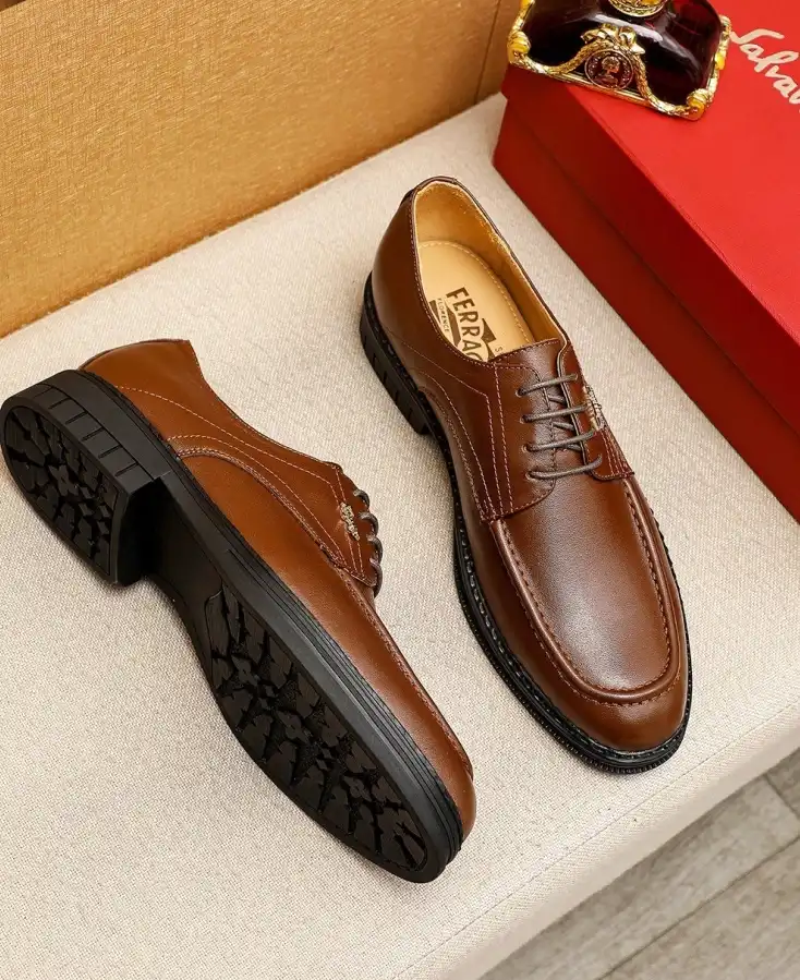 hype Ferragamo Leather Shoes