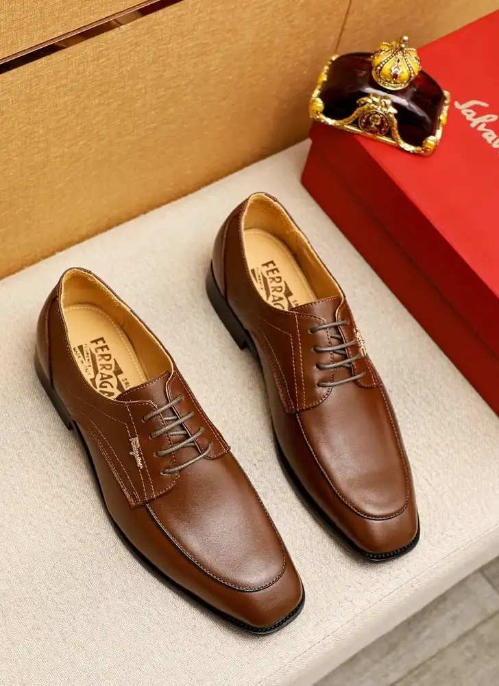 hype Ferragamo Leather Shoes