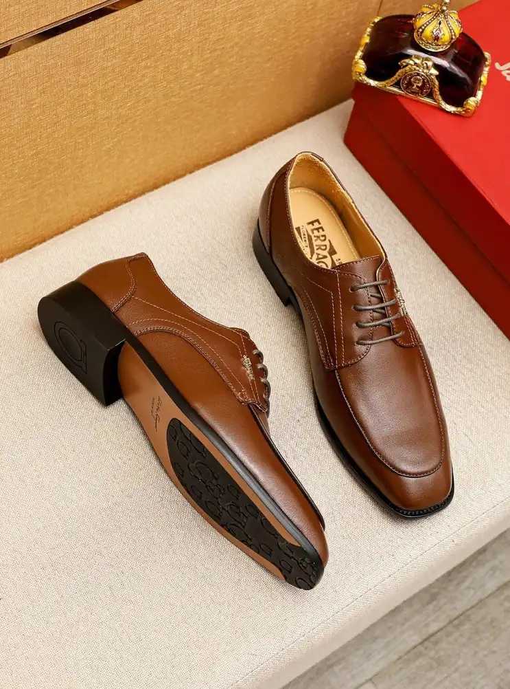 hype Ferragamo Leather Shoes