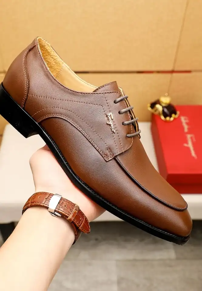 hype Ferragamo Leather Shoes