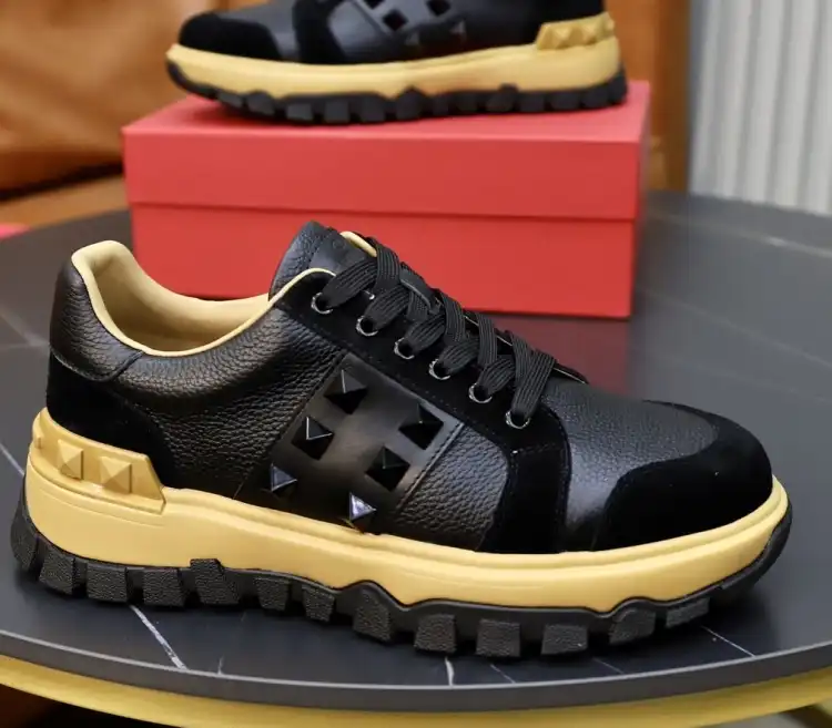 hype Valentino Casual Shoes