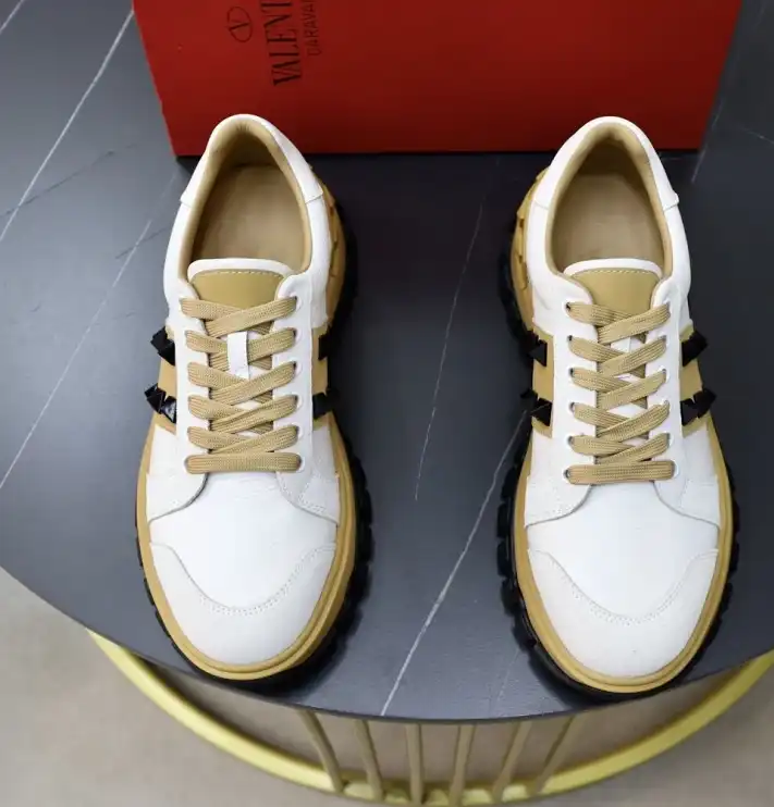 hype Valentino Casual Shoes