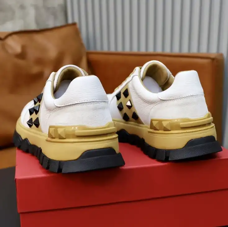 hype Valentino Casual Shoes