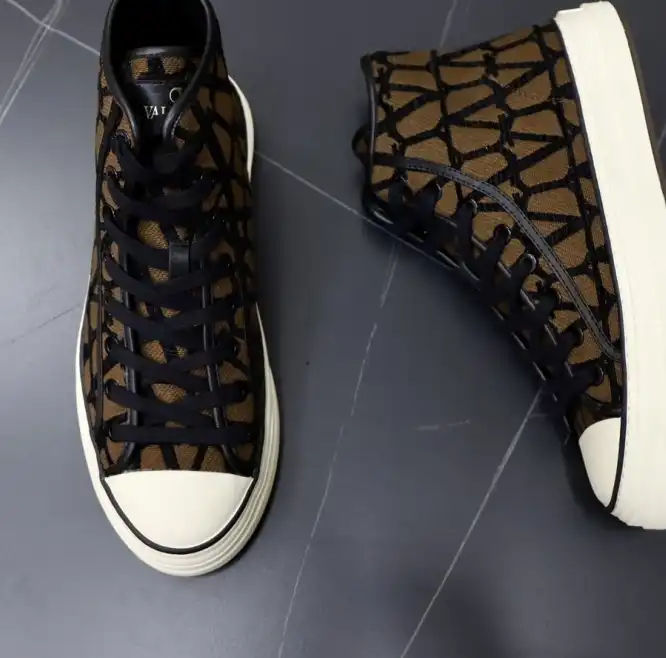 hype Valentino Casual Shoes