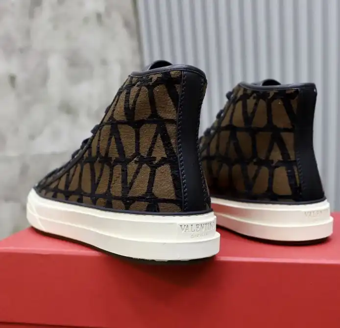 hype Valentino Casual Shoes