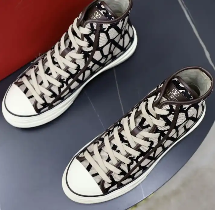 hype Valentino Casual Shoes