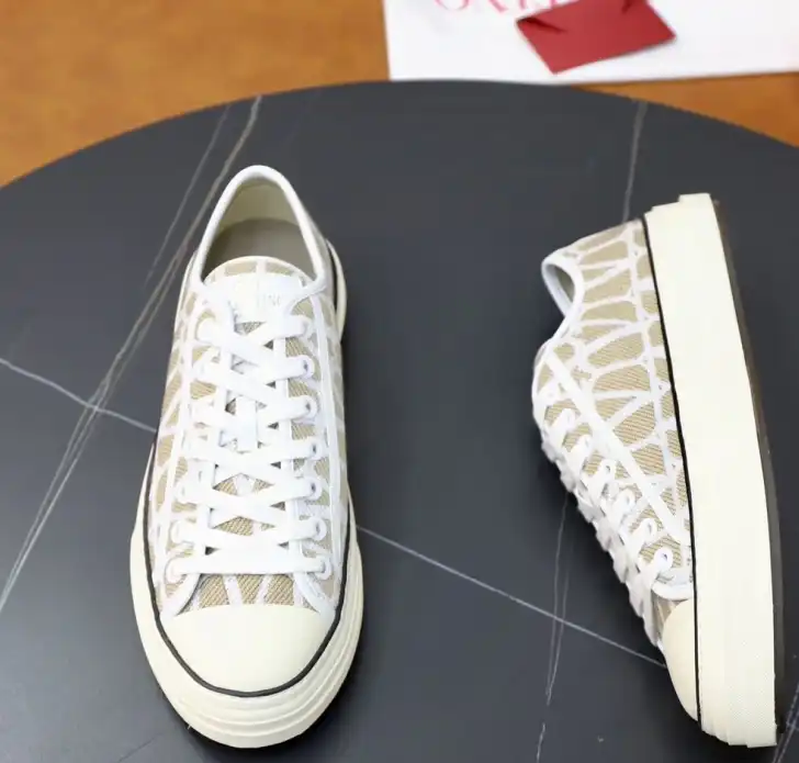 hype Valentino Casual Shoes