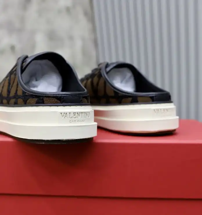 hype Valentino Casual Shoes