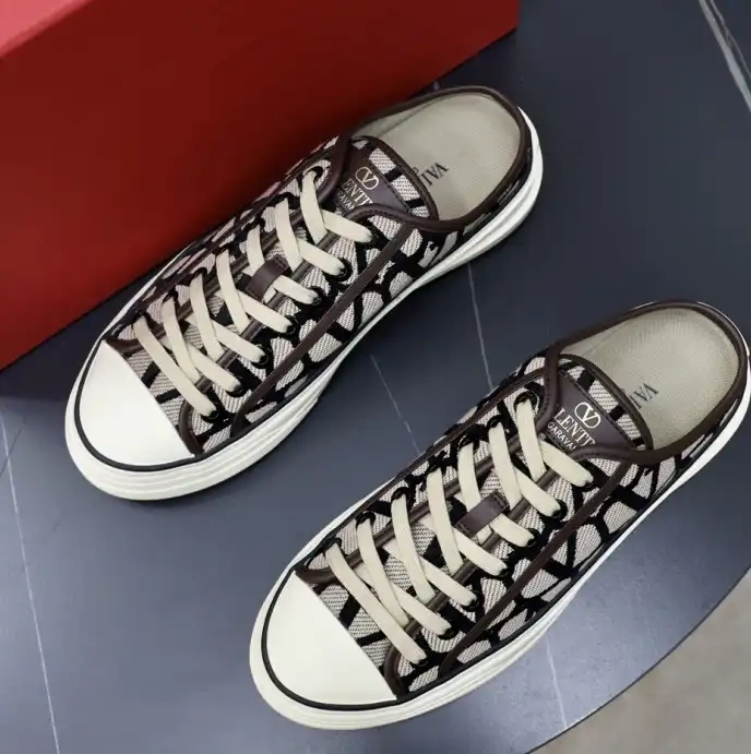 hype Valentino Casual Shoes