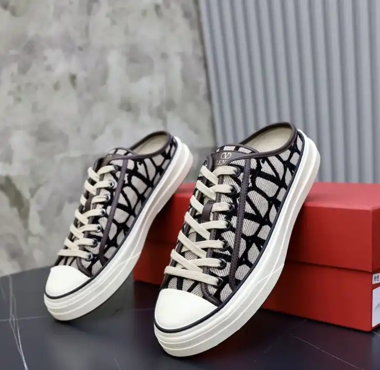 hype Valentino Casual Shoes