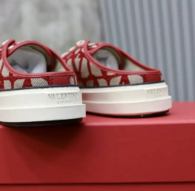 hype Valentino Casual Shoes